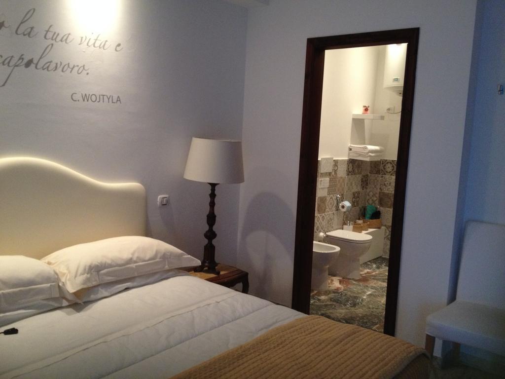 La Dimora Del Conte Hotel Pescara Room photo